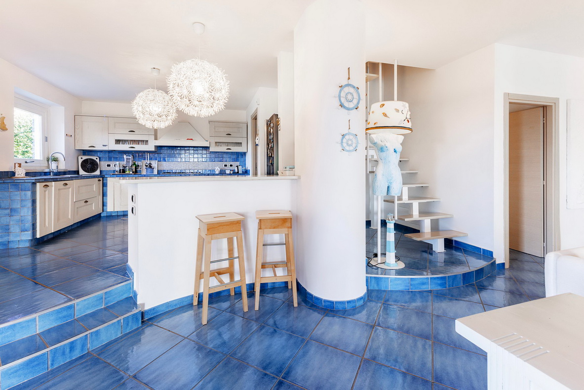 Villa unifamiliare via Tredoliche, Kuchnia